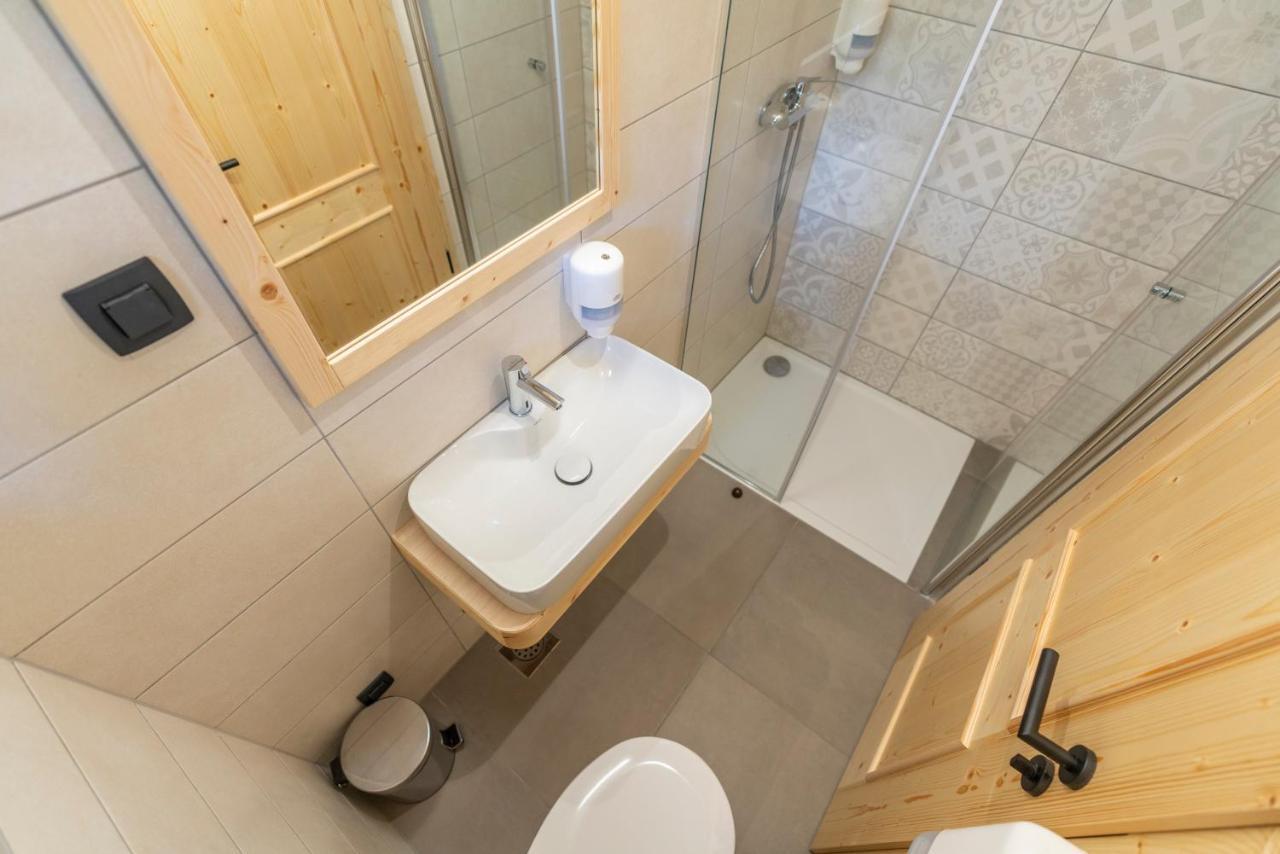 Planinska Koca Na Uskovnici Hotel Srednja Vas v Bohinju Kültér fotó