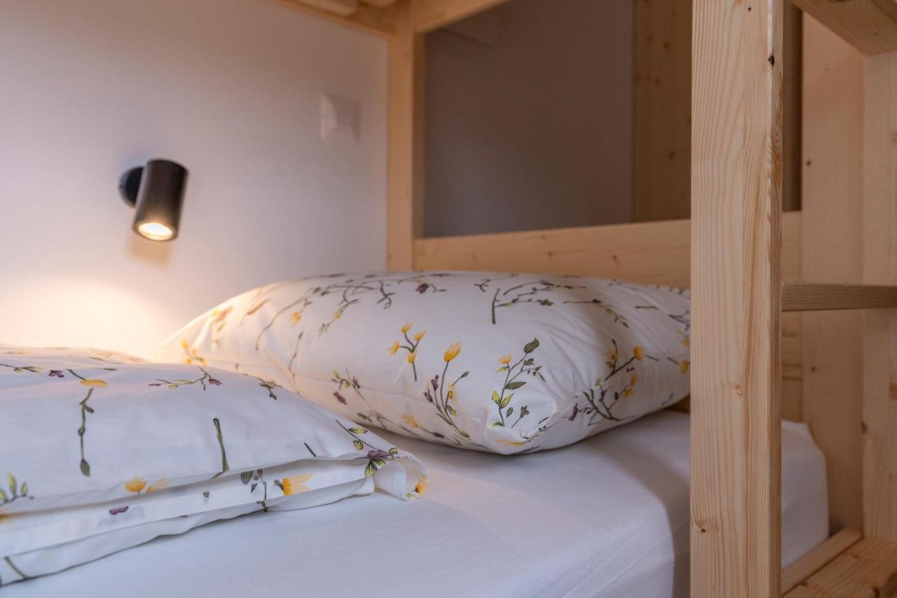Planinska Koca Na Uskovnici Hotel Srednja Vas v Bohinju Kültér fotó